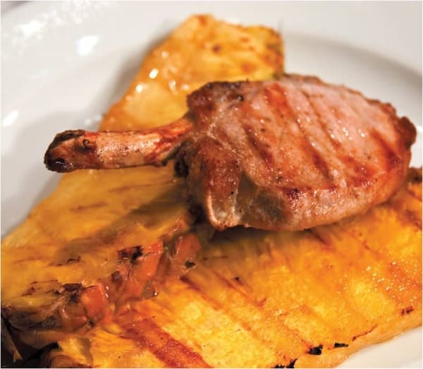 Côte de porc à l'ananas