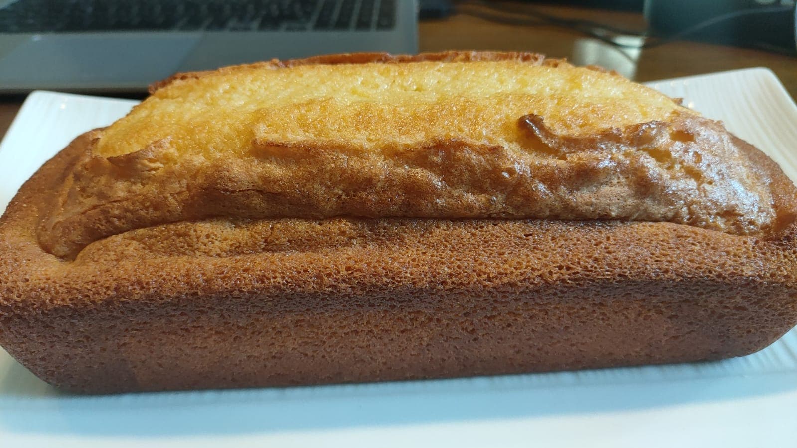 Cake citron et sauce caramel