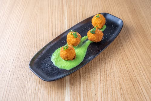 Arancini et crème de petit pois
