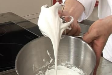 Meringue suisse