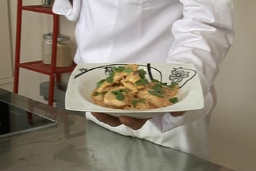 Poulet satay aux vermicelles
