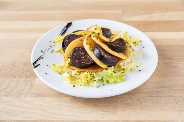 Tarte fine, boudin pommes