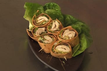 Lamelle de volaille et échalote confite en tube