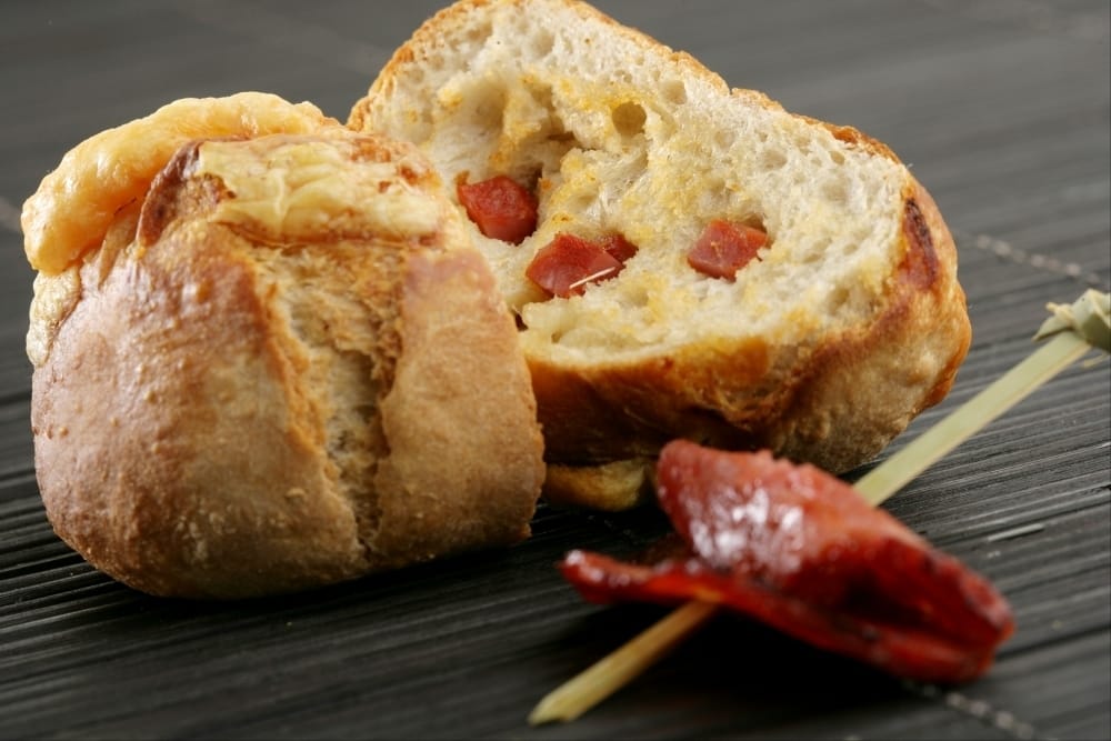 Petits pains au chorizo et comté