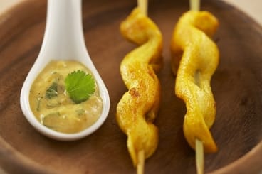Brochettes de poulet malaisienne et sauce satay