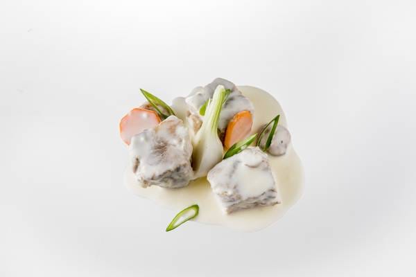 Blanquette de veau à l'ancienne et petits légumes