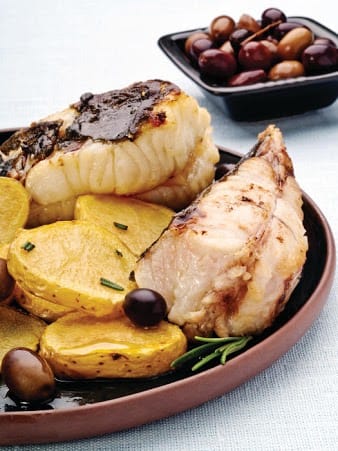Turbot aux pommes de terre et aux olives