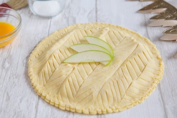 Galette des Rois aux poires caramélisées