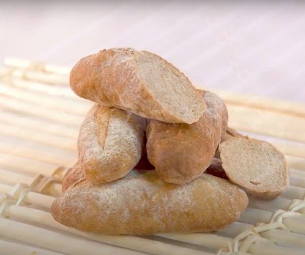 Petit pain bâtard de campagne 