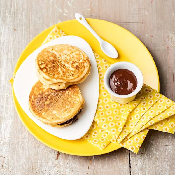 Pancakes fourrés à la pâte à tartiner maison