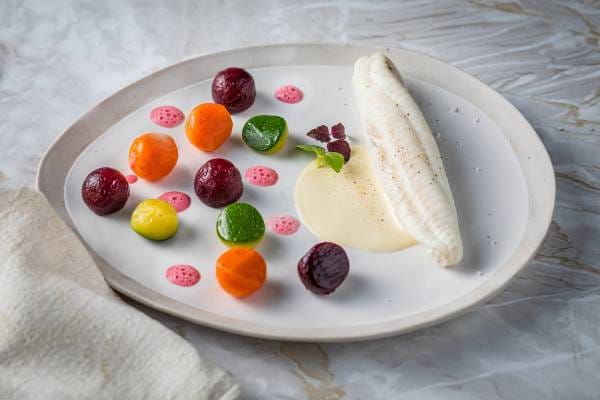 Rouleau de sole aux billes de légumes au beurre demi sel