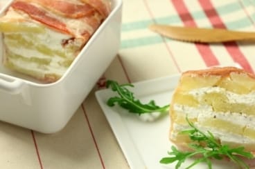 Terrine lardée de pommes de terre au fromage de chèvre