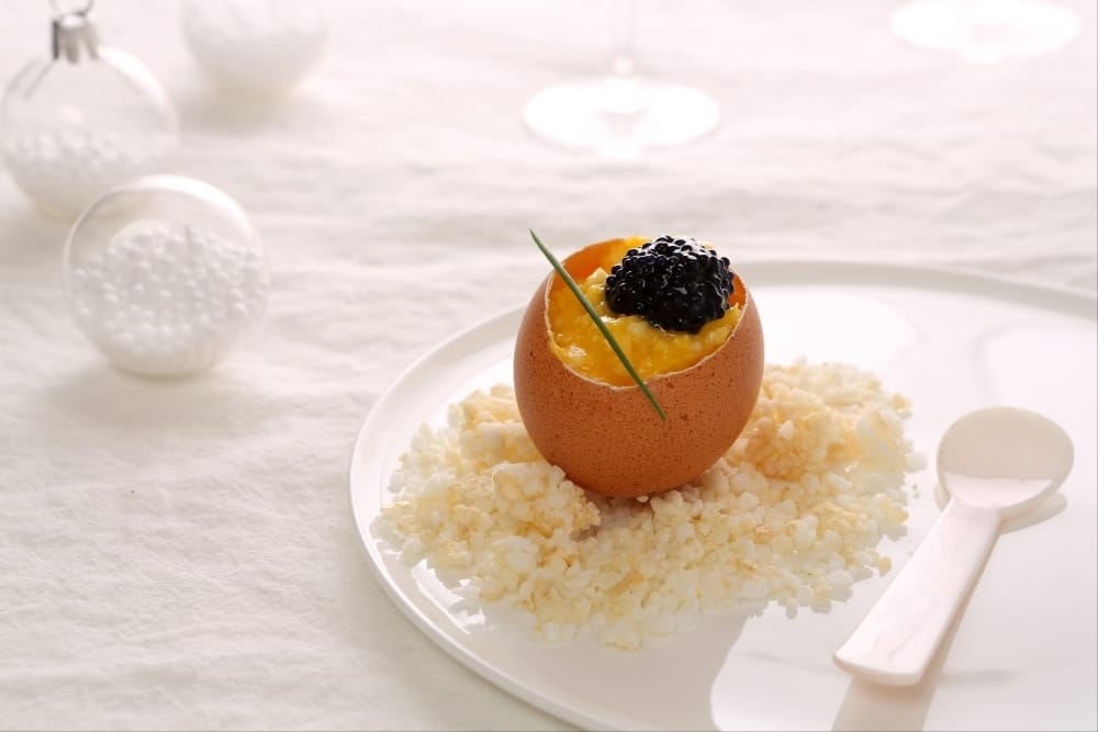 Brouillade d'oeufs au caviar
