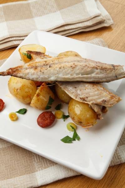 Maquereau en escabèche, pommes de terre fondantes