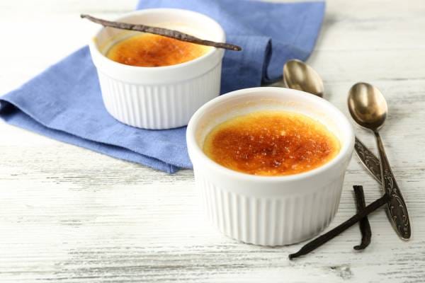 Crème brûlée parfumée aux baies de Timut