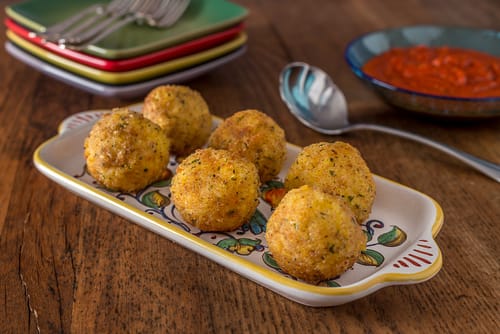 Accras de morue martiniquais, citron confit et gingembre