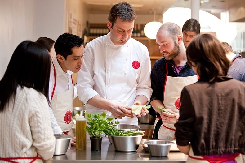Cours de cuisine pour adultes : apprenez à maîtriser l’art culinaire
