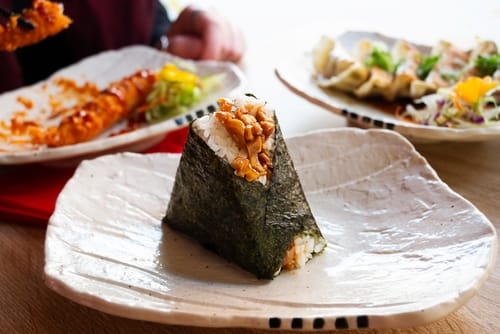 Onigiri poulet teriyaki