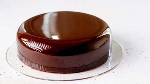 Recette Glaçage miroir brillant au cacao et chocolat noir