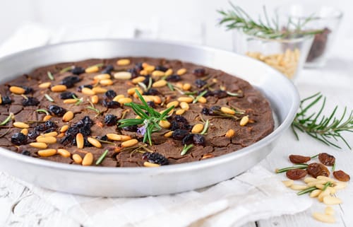 Recette Castagnaccio aux châtaignes et noix