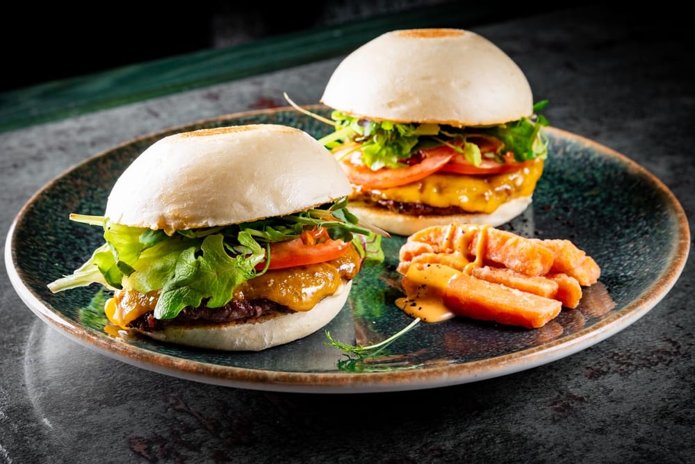 Burger de porc à l'asiatique