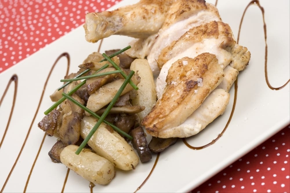 Filet de volaille aux marrons et champignons