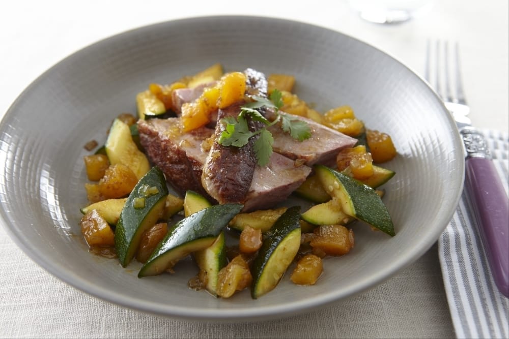 Filet de canette senteur tajine, courgettes "paprikail"