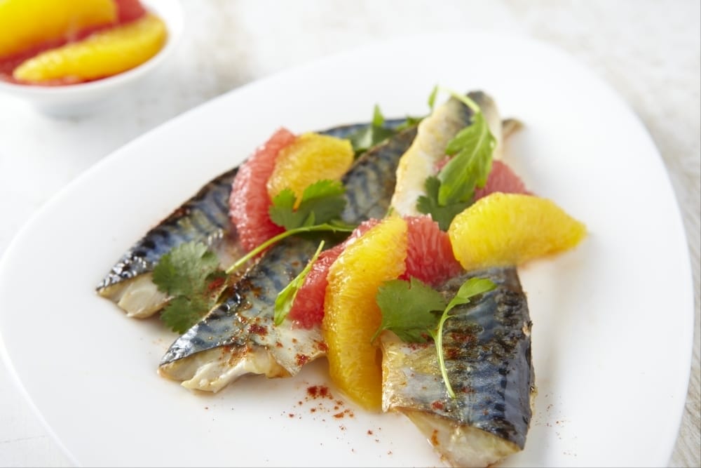 Filets de maquereau mi-cuits aux agrumes et paprika