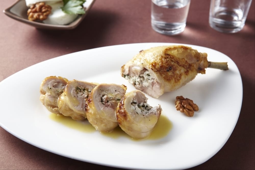 Cuisse de poulet farcie au chèvre frais