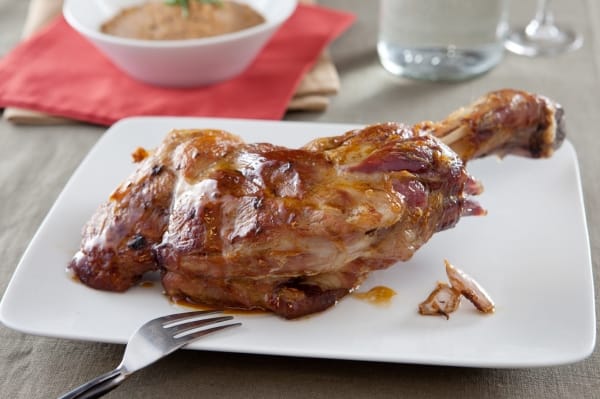 Epaule d'agneau confite, caviar d'aubergine