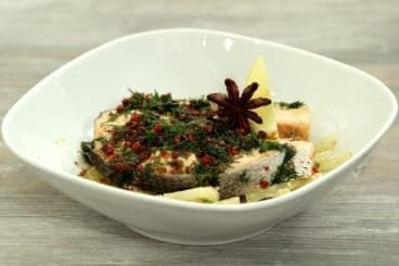 Darne de saumon marinée à l'aneth et au fenouil