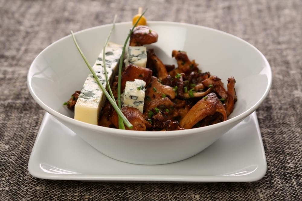 Fricassée de pieds-de-mouton et fourme d'Ambert